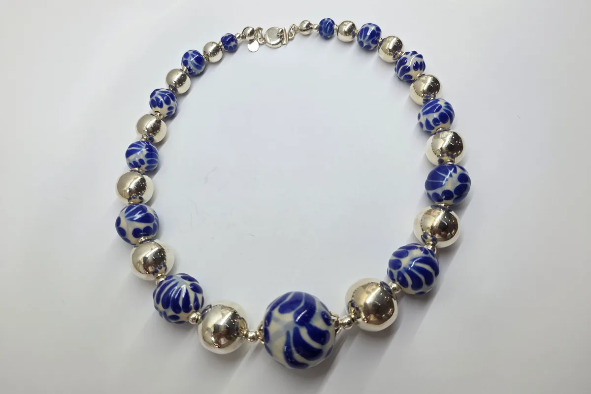 Collar Talavera en Disminución en Plata .925 y Talavera Poblana